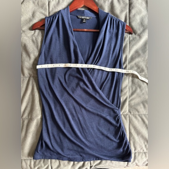 Navy, Knit Wrap Sleeveless Top Petite Medium - Picture 2 of 5